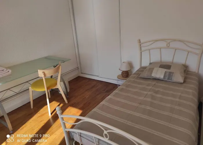 Superbe F3 Dans Calme, * Nancy